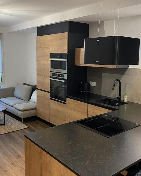 בורז'ה Bel Appartement Cv מראה חיצוני תמונה